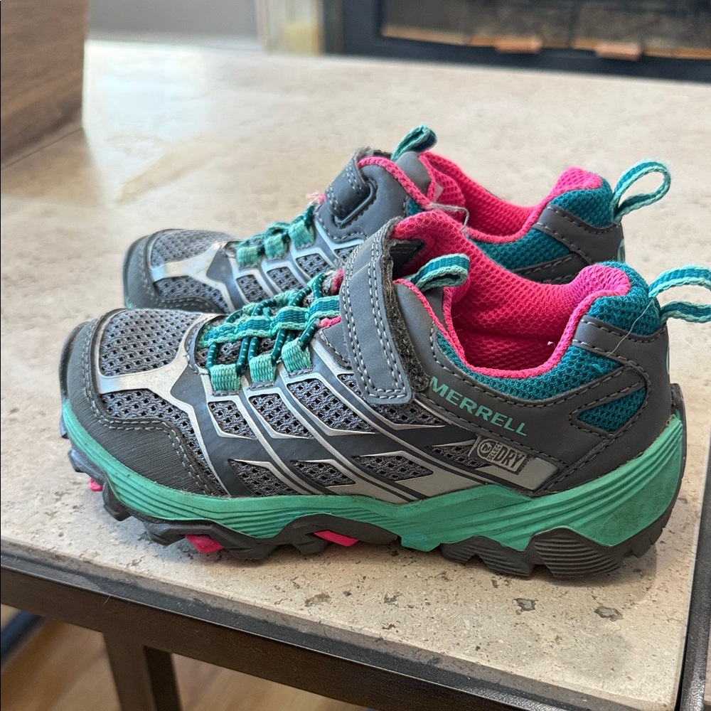 Merrell Kids Grey Teal and Pink Trail Sneakers